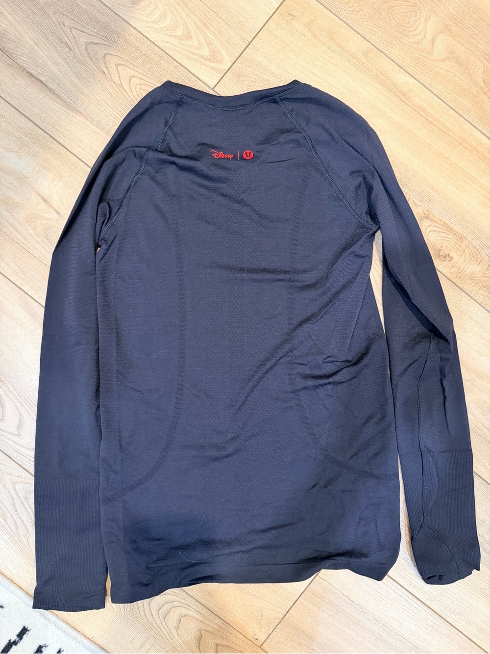 Disney x lululemon Swiftly Tech Long-Sleeve Shirt 2.0 - Picture 2 of 2